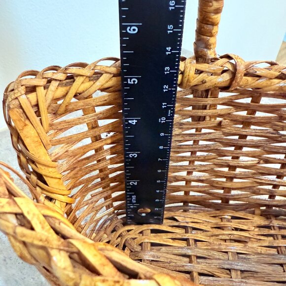 Rustic Wine Bottle Basket Caddy Woven Rattan Metal Grapevine Home Kitchen Decor - Picture 12 of 15